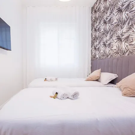 Joivy Elegant Flats In The Centre Of * Gênes